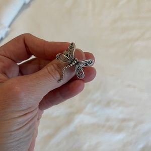 Dragonfly ring